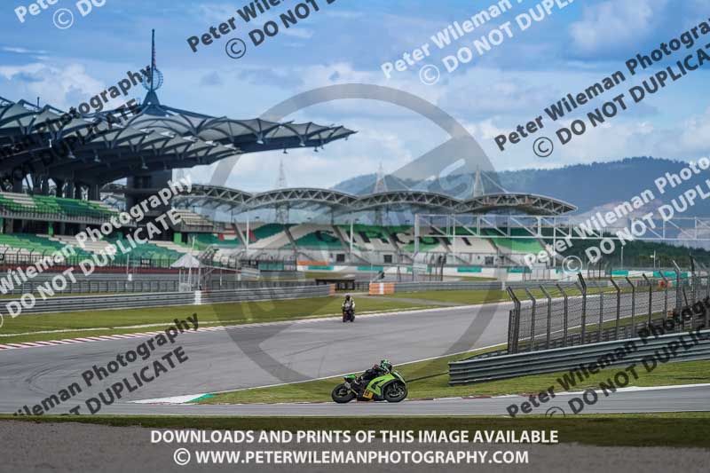 Sepang;event digital images;motorbikes;no limits;peter wileman photography;trackday;trackday digital images